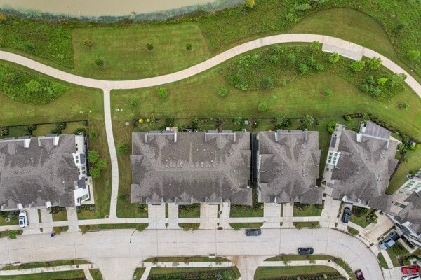 Building Photo - 19911 Curved Steel Dr