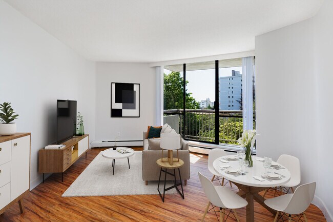 Building Photo - Hendry House