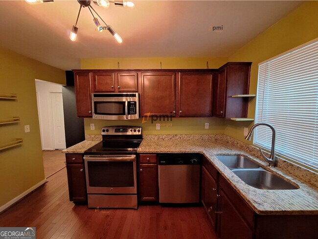 Foto del edificio - 1391 Lochland Rd SE