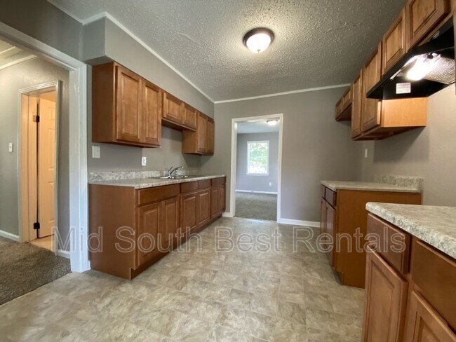 Foto del edificio - 1338 Lambert St