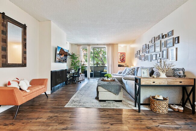 Foto del edificio - Kings Villa