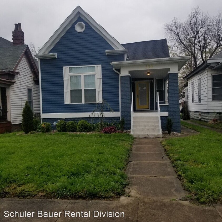 3 br, 2 bath House 330 W. Maple St. House Rental in Jeffersonville