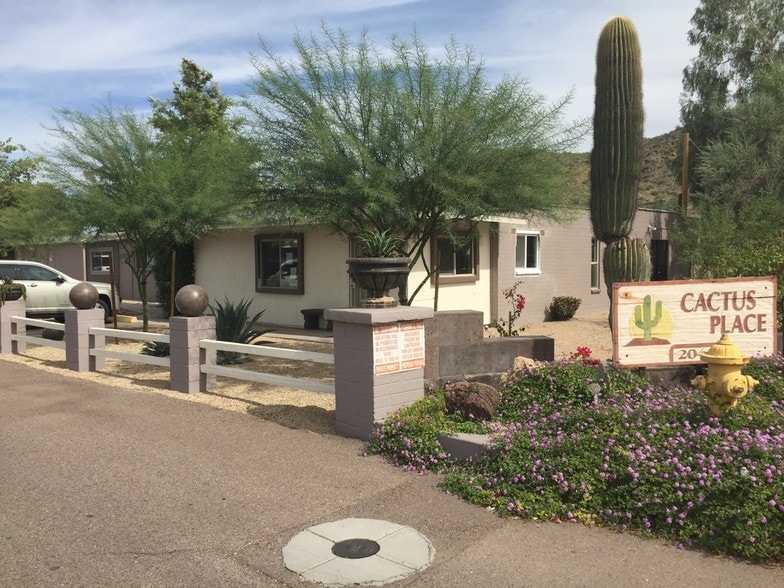 Cactus Place - 2040 W Cactus Rd Phoenix, AZ 85029 | Apartments.com