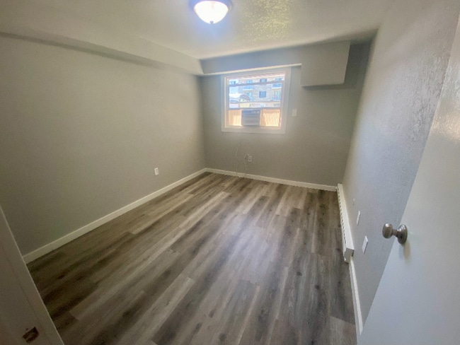 Building Photo - 1131 Spencer St