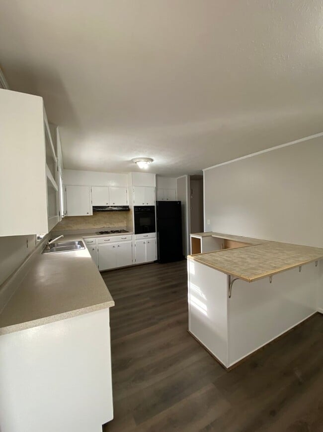 Foto del edificio - 18 Edwin Ave