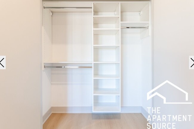 Foto del edificio - 4102 N Sheridan Rd