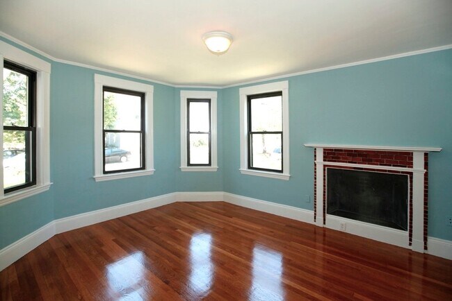 Building Photo - 508 Heath St