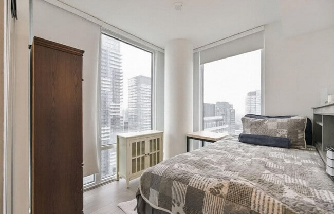 Building Photo - 6 Breadalbane St