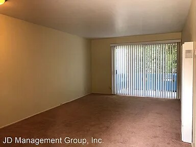 Building Photo - 1230 Brookside Dr