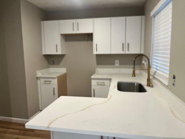 Photo - 4809 Okeefe St House