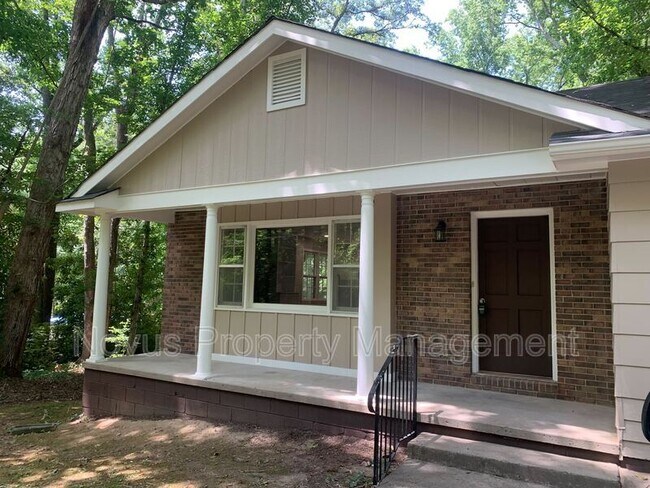 Foto del edificio - 110 Walker Woods Dr