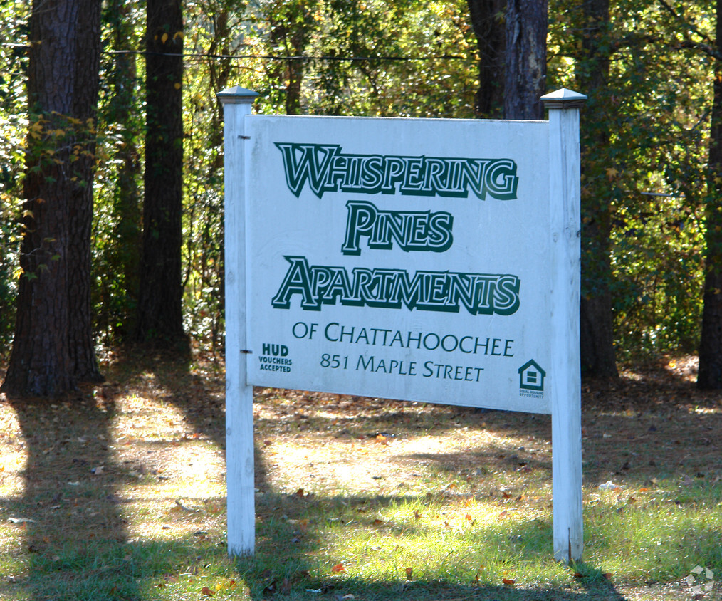 Foto principal - Whispering Pines Apartments