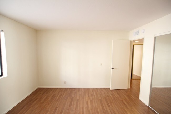 Building Photo - 4545 Arizona St