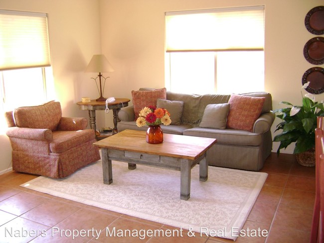 Foto del edificio - 16545 E Gunsight Dr