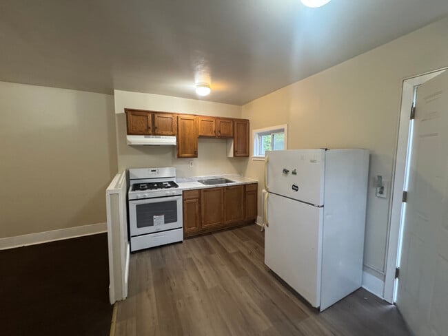 Foto del edificio - 4524 Springfield Ave