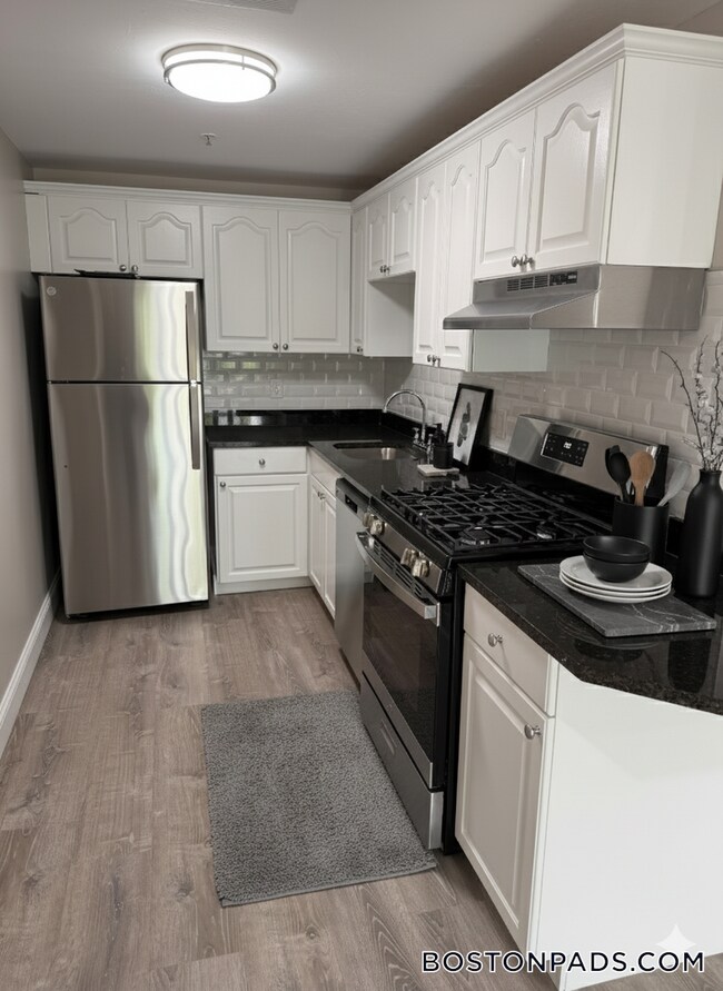 Foto del edificio - 23 Kenmar Dr