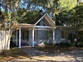 Building Photo - 1223 Poinsettia Ave