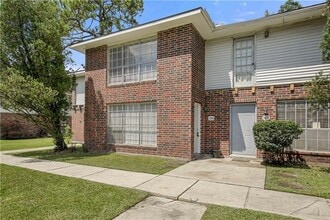 Building Photo - 1526 Richmond Dr