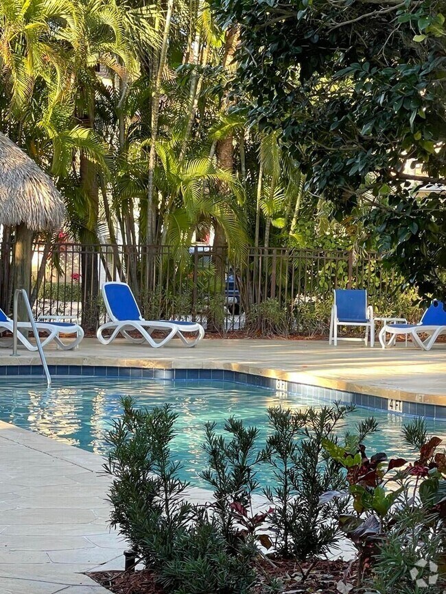 Montego Bay at Boca Pointe Apartments under 1,000 Boca Raton, FL 8