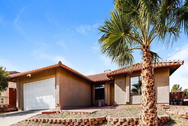 Foto del edificio - 361 Clover Glen Ct