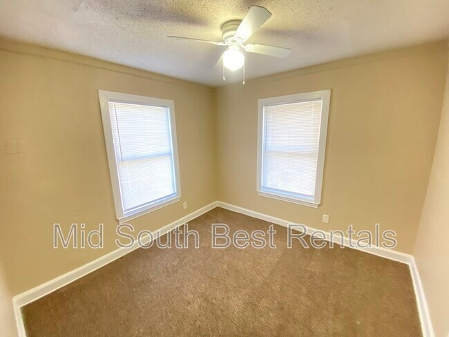 Foto del edificio - 3222 Hardin Ave