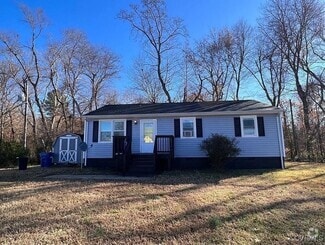 Building Photo - 20507 Hickory Ct
