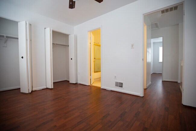 Foto del edificio - 15 Sugarland Square Ct