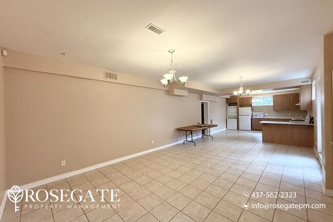 Building Photo - Newly Renovated 1-Bedroom Apartment in Ric...