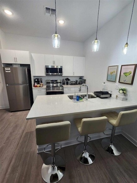Building Photo - 312 Famagusta Dr