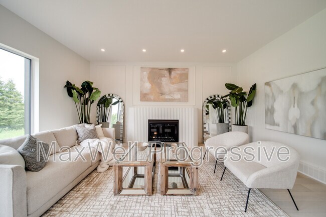 Photo du bâtiment - 6090 Crawford Dr SW