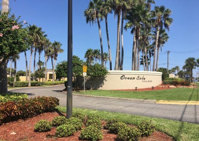 Foto del edificio - Oceanside Village 2 Story Townhouse