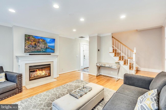 Foto del edificio - 122 Waterford Pl