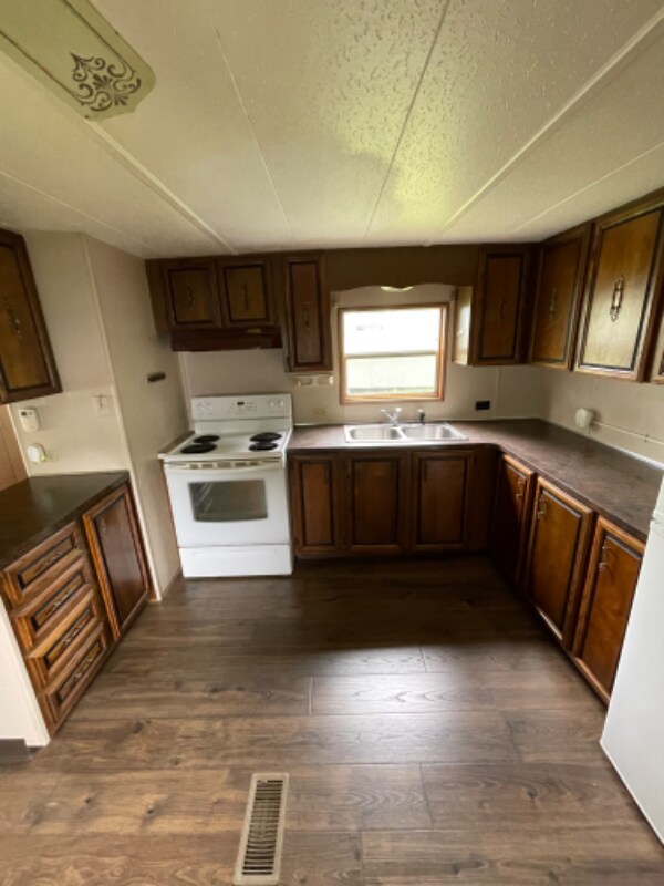 Foto del edificio - 318 Pearl Ln