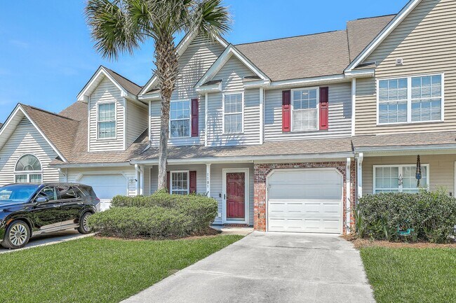 Foto del edificio - Charming 3-Bedroom Townhome in Summer Wood...