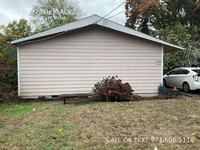 Foto del edificio - 4003 SE 28th Pl