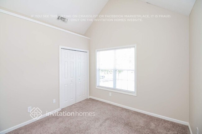 Foto del edificio - 190 Oakview Trce