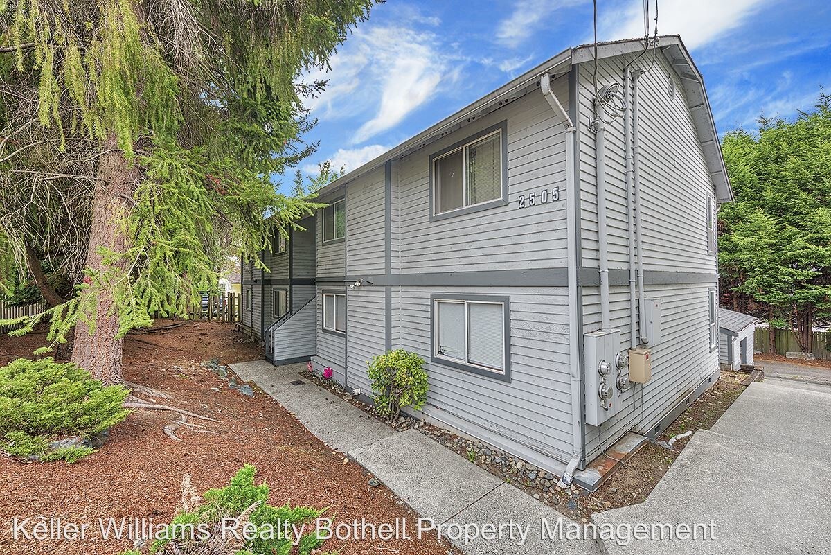 2505 61st St SE, Everett, WA 98203 Condo for Rent in Everett, WA