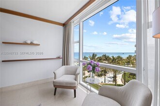 Building Photo - 6801 Collins Ave