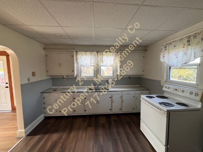 Foto del edificio - 3 BR Cape Cod in Eastern School District R...