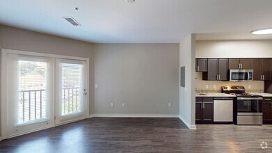 Building Photo - 414 Rosedale Ave