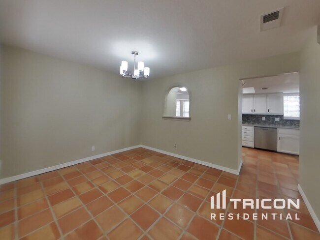 Foto del edificio - 5305 Cheyenne Ct NW