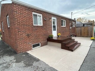 Foto del edificio - 4283 Beechgrove Dr