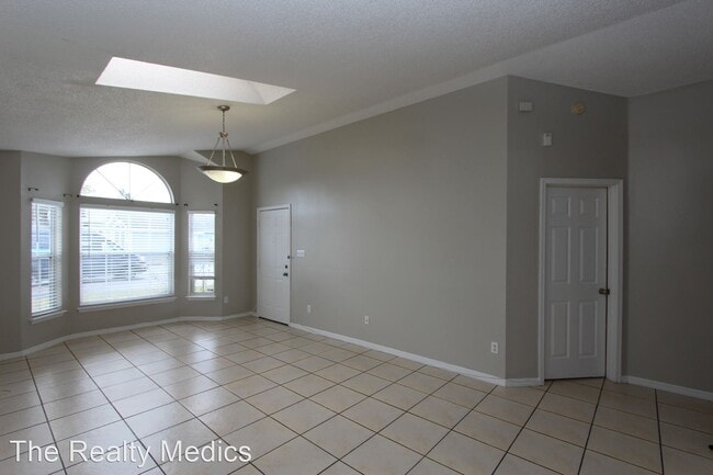 Building Photo - 3 br, 2 bath House - 224 San Gabriel