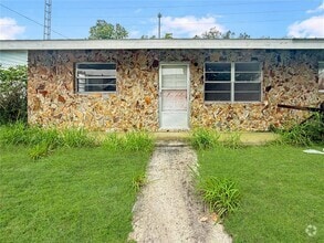 Building Photo - 1410 N Tropical Ave