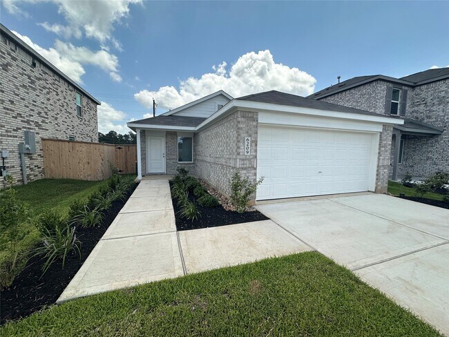 Building Photo - 6209 Alder Crk Dr