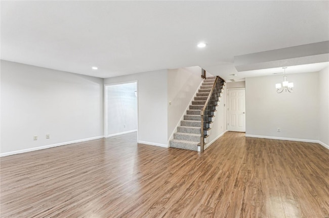 Foto del edificio - 15022 Baxter Village Dr