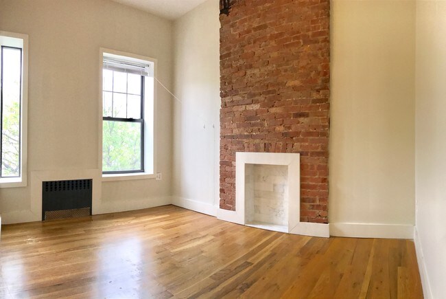 Building Photo - 181 Utica Ave