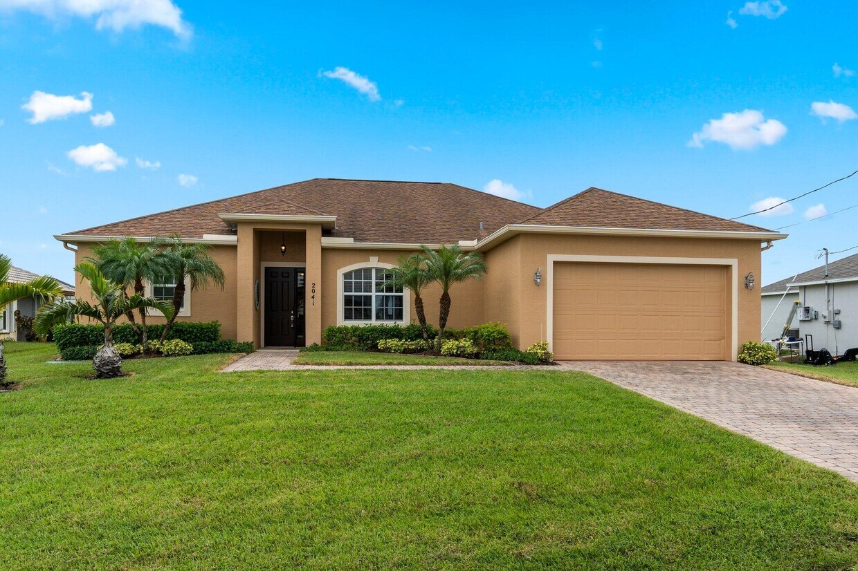 Foto principal - 2041 SW Imperial St
