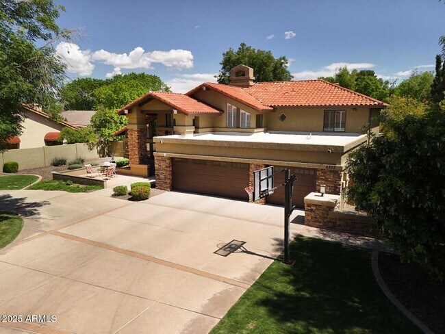Foto del edificio - 8373 S Forest Ave