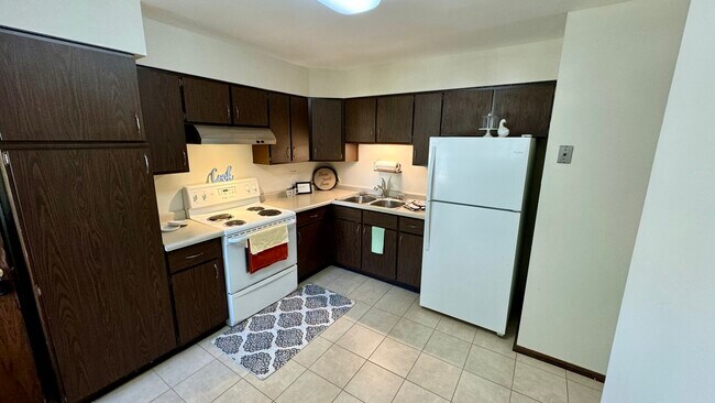 Foto del edificio - 304 S Stewart Ave